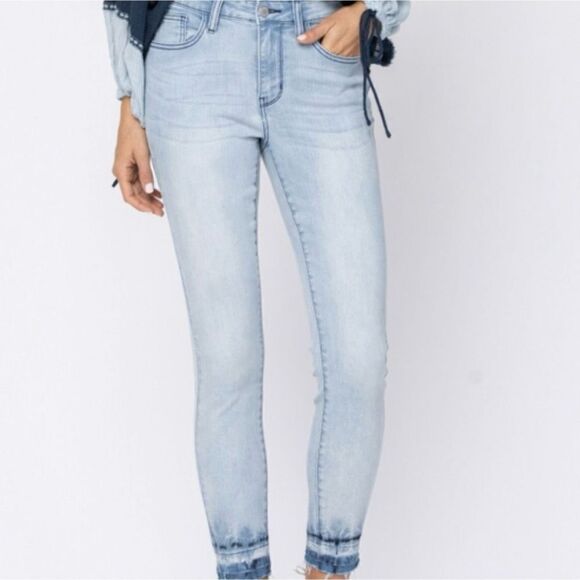 Judy Blue Skinny Fit Release Hem Jeans Size 1/25 - Picture 1 of 8